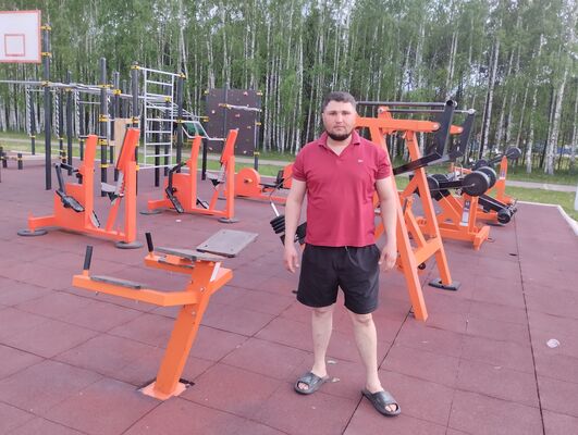  ,   Sharofiddin, 34 ,   ,   