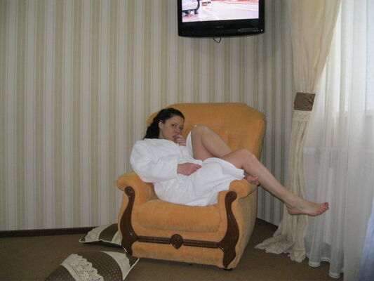  ,   Hot, 44 ,   