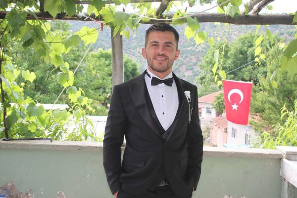  ,   , 28 ,   ,   