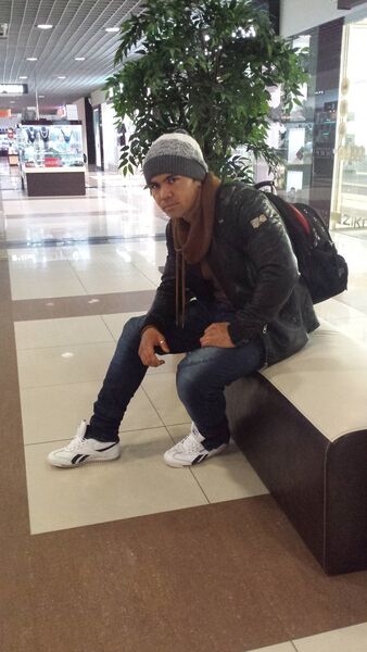  ,   Bobur, 34 ,   