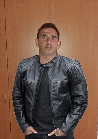  10568124  Mihail, 50 ,    