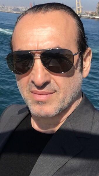  ,   Roberto, 49 ,   