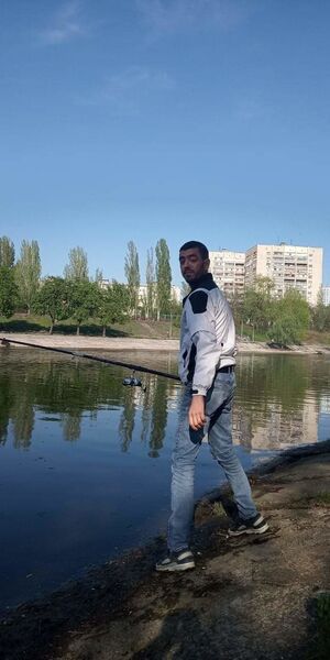  ,   Artur, 41 ,   ,   , c 