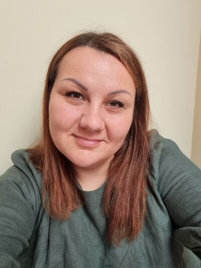  ,   Elena, 39 ,   ,   , c 