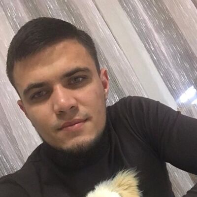  --,   Maxim, 26 ,   
