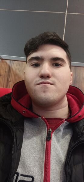  ,   Ilya, 20 ,   ,   