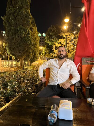  ,   Ozan, 33 ,   ,   