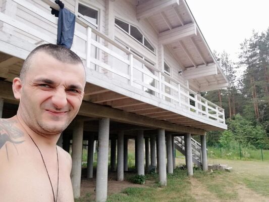  ,   Oleg, 44 ,   ,   , c , 