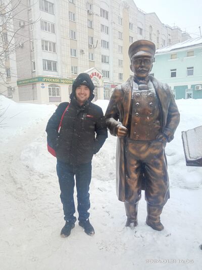  ,   Shokirjon, 37 ,   ,   