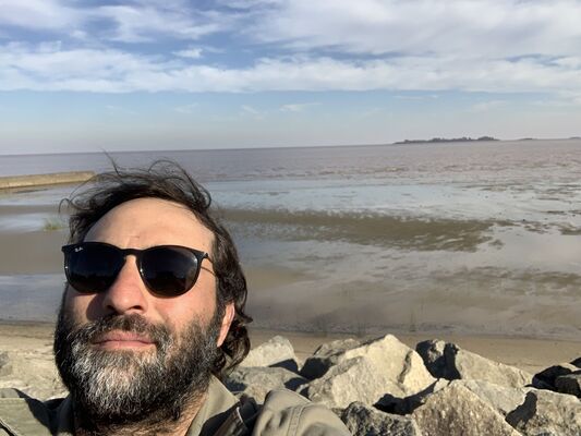  ,   Nicolas, 43 ,   ,   