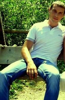  8183824  Vitalik, 37 ,    -