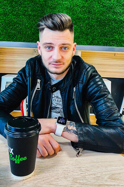  ,   Valery, 31 ,   ,   , c , 