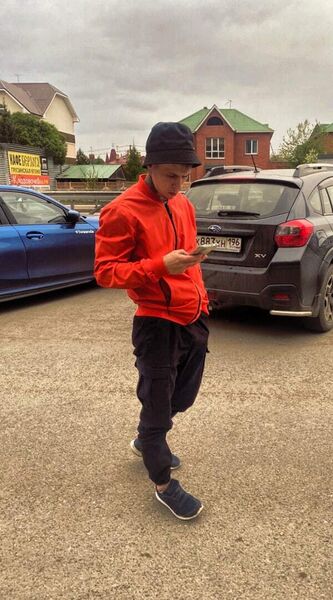  ,   Leonid, 30 ,   ,   