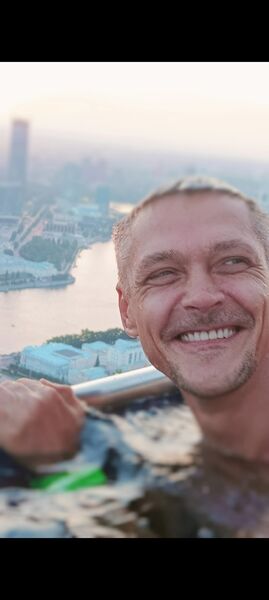 ,   Vladimir, 42 ,   ,   