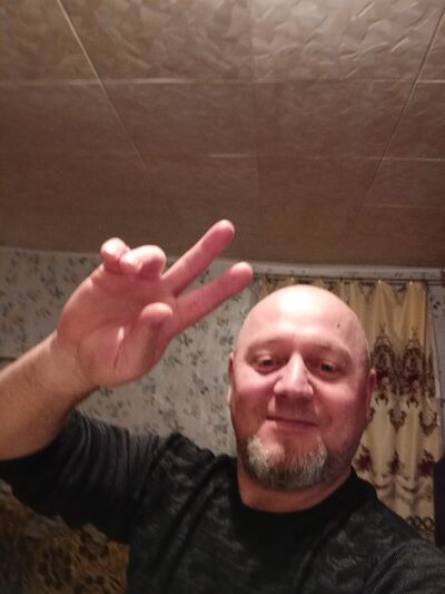  ,   Ivan, 44 ,   ,   , c 