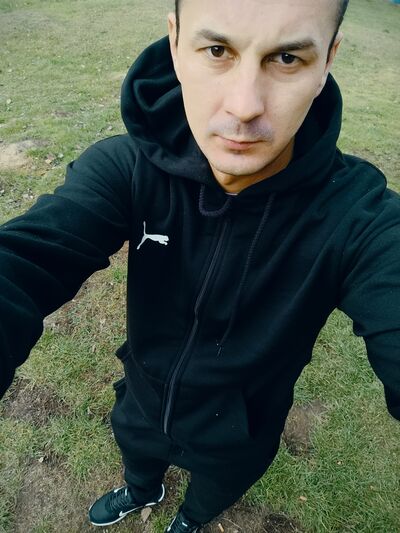  ,   Ivan, 32 ,   ,   