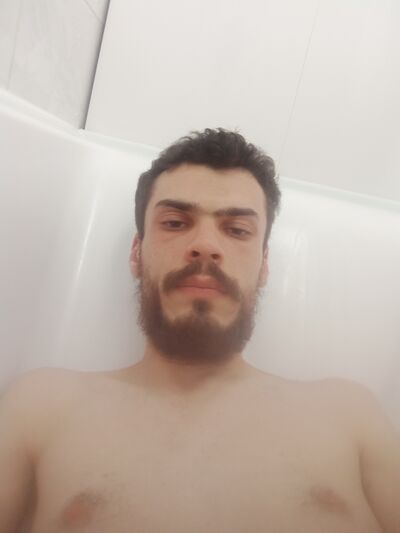  ,   Robert, 28 ,   ,   