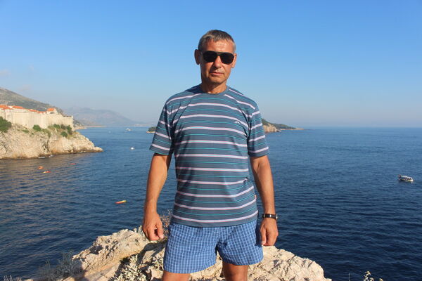  ,   Igor, 61 ,   