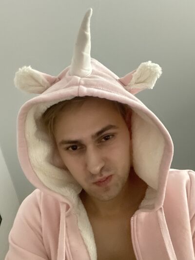  ,   Vlad, 26 ,   ,   , c , 
