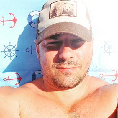  ,   Alexander, 44 ,   ,   