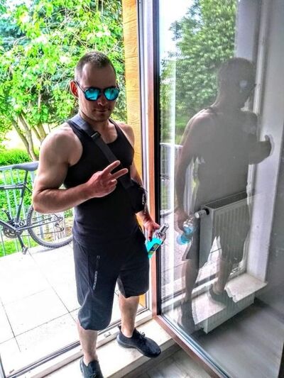  ,   Vlad, 28 ,   ,   