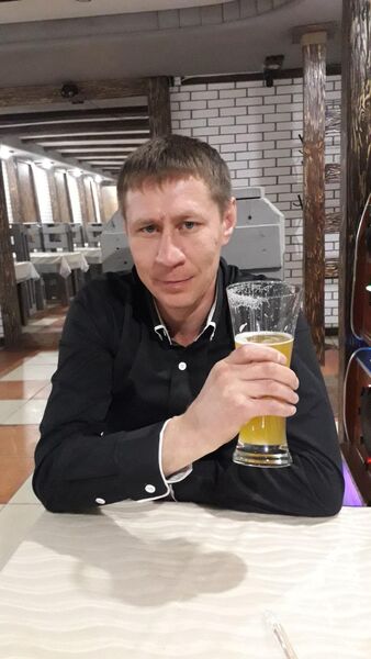  ,   Rinat, 40 ,   c 