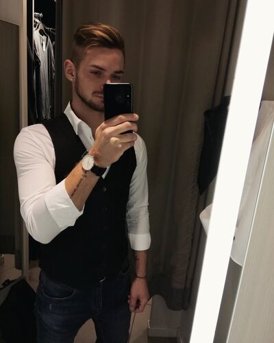  ,   Max, 33 ,   ,   , c 
