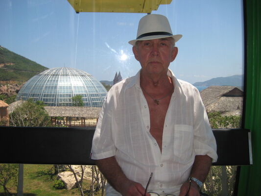  ,   Bob, 65 ,   ,   