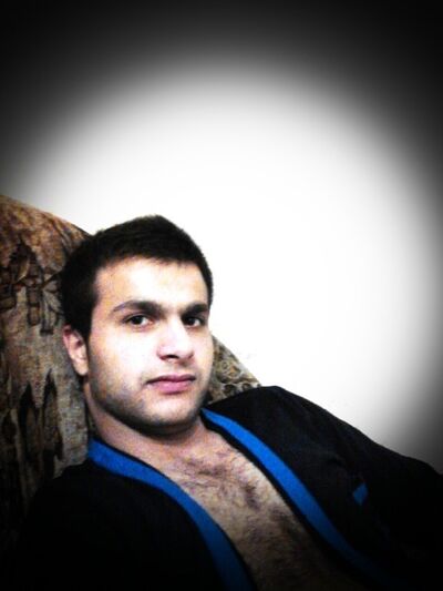  ,   Mustafa, 30 ,   