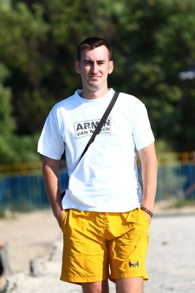  ,   Maks, 38 ,   ,   , c 