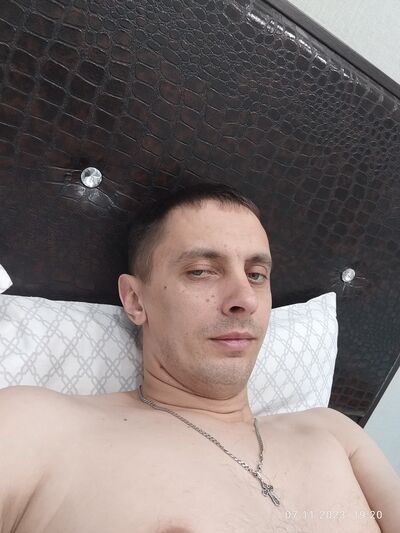  ,   Alexander, 37 ,   ,   , 
