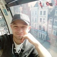  ,   Dima, 32 ,   