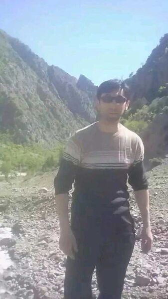  ,   Farid, 43 ,   ,   