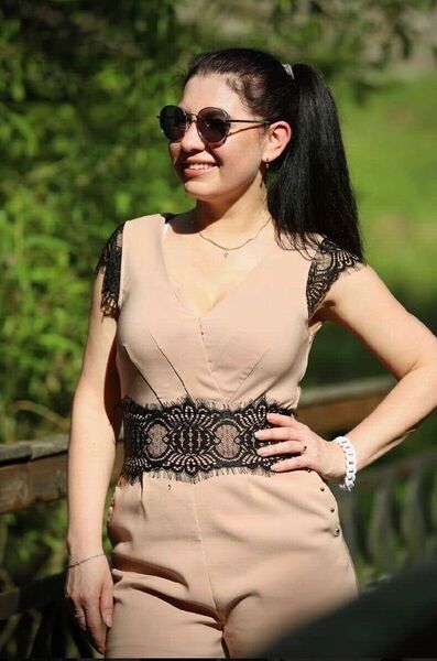  ,   Elena, 44 ,   ,   , c 
