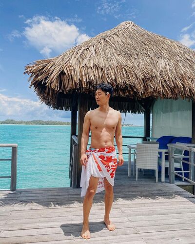  Oriente,   Kenji Dustin, 56 ,   ,   , c , 