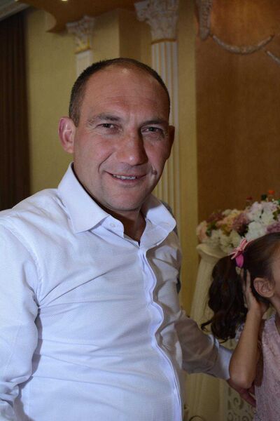  ,   Arman, 46 ,   ,   