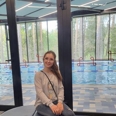  ,   Viktoriia, 34 ,   ,   