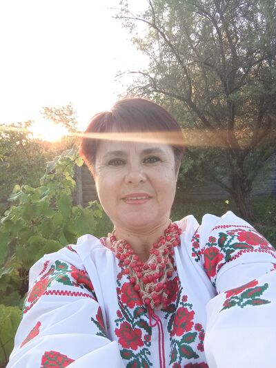  ,   Olena, 51 ,   c 