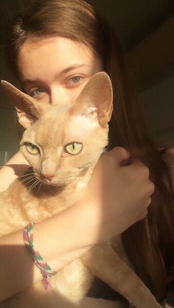  ,   Kira, 22 ,   ,   