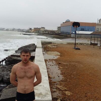  ,   Alex, 36 ,   ,   