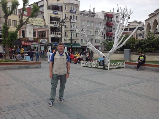  ,   Fedor, 62 ,   