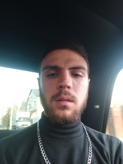  ,   Artur, 24 ,   ,   