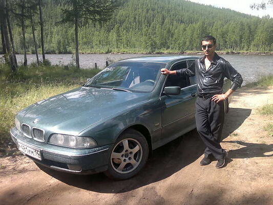  ,   Artem, 48 ,   ,   , c 