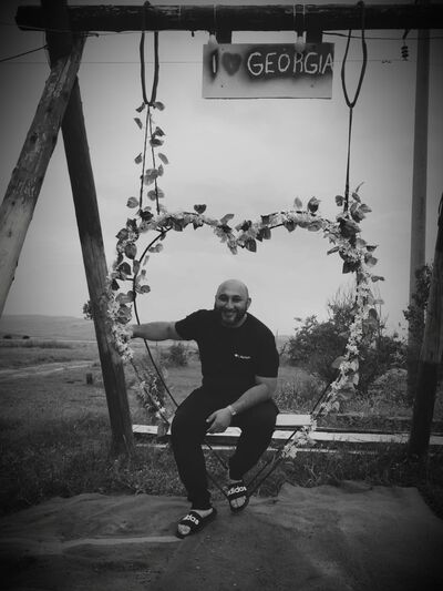  ,   Tornike, 33 ,   , c 