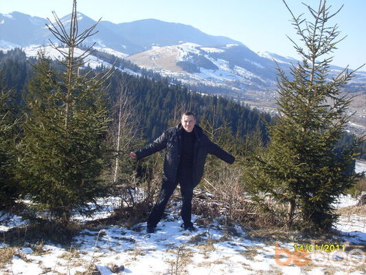  ,   Victor, 48 ,  