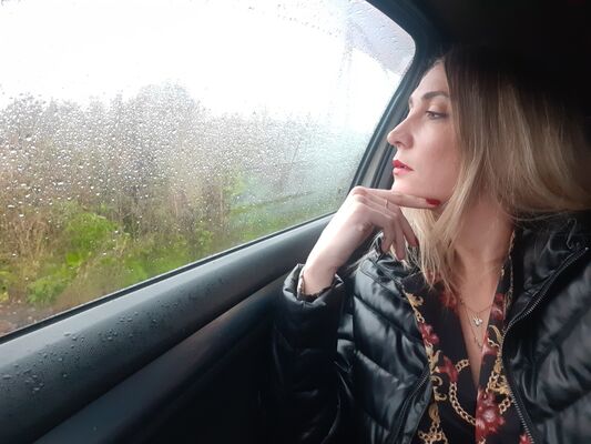  -,   Elena, 38 ,   ,   , c , 