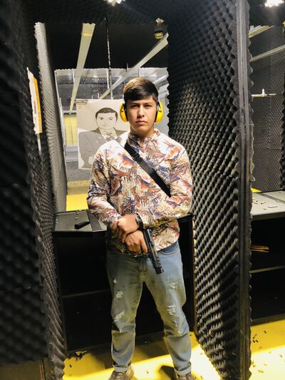 ,   Dima, 25 ,   ,   