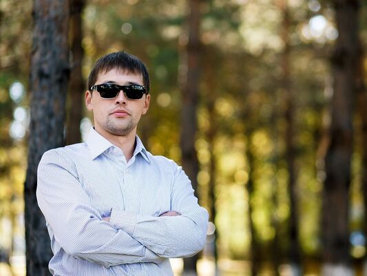  ,   Stas, 39 ,   