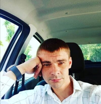  ,   Vladimir, 35 ,   ,   