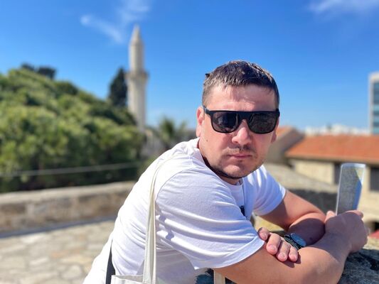  ,   Vitalii, 45 ,   ,   , c 